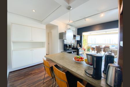 Apartamento à venda com 96m², 3 quartos e 2 vagas Apartamento à venda com 96m², 3 quartos e 2 vagasCozinha