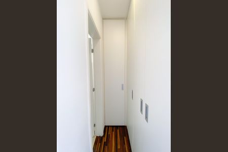 Apartamento à venda com 96m², 3 quartos e 2 vagas Apartamento à venda com 96m², 3 quartos e 2 vagasSuíte