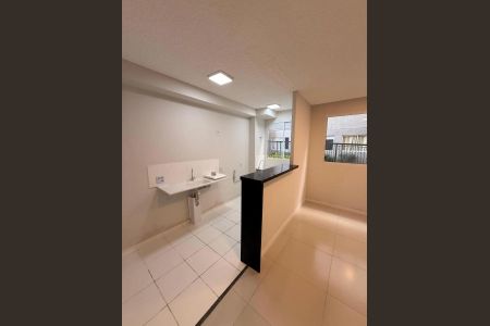 Sala/cozinha de apartamento à venda com 2 quartos, 42m² em Jardim Gilda Maria, São Paulo