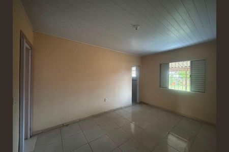 Casa para alugar com 100m², 3 quartos e 3 vagas Casa para alugar com 100m², 3 quartos e 3 vagasSuite