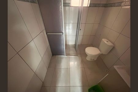 Casa para alugar com 100m², 3 quartos e 3 vagas Casa para alugar com 100m², 3 quartos e 3 vagasBanheiro social