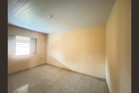 Casa para alugar com 100m², 3 quartos e 3 vagas Casa para alugar com 100m², 3 quartos e 3 vagasSuite