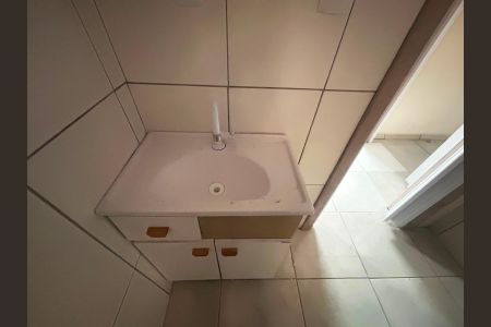 Casa para alugar com 100m², 3 quartos e 3 vagas Casa para alugar com 100m², 3 quartos e 3 vagasBanheiro social