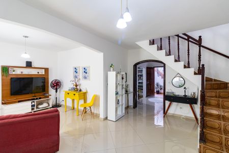 Casa à venda com 3 quartos, 147m² em Vila Nova das Belezas, São Paulo