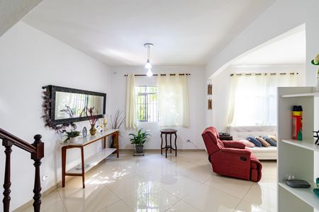 Casa à venda com 147m², 3 quartos e 3 vagas