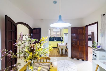 Casa à venda com 147m², 3 quartos e 3 vagas