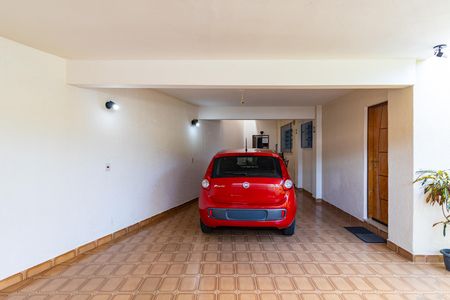 Casa à venda com 147m², 3 quartos e 3 vagas