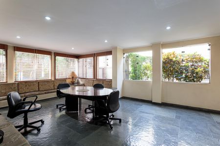 Apartamento à venda com 90m², 2 quartos e 1 vaga Apartamento à venda com 90m², 2 quartos e 1 vagaÁrea comum - Salão de festas
