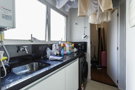 Área de Serviço de apartamento para alugar com 2 quartos, 90m² em Indianópolis, São Paulo