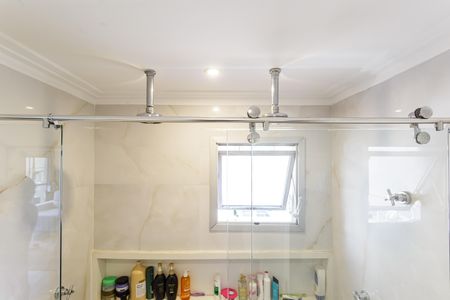 Banheiro de apartamento para alugar com 2 quartos, 90m² em Indianópolis, São Paulo