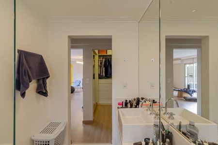 Apartamento para alugar com 90m², 2 quartos e 1 vaga Apartamento para alugar com 90m², 2 quartos e 1 vagaBanheiro da Suíte