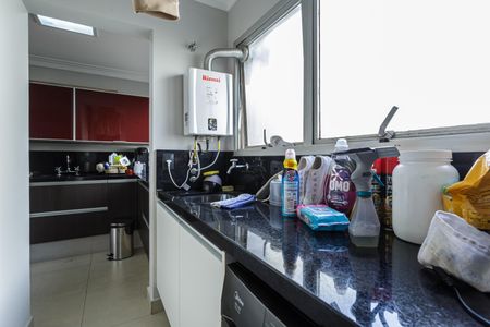 Apartamento à venda com 90m², 2 quartos e 1 vaga Apartamento à venda com 90m², 2 quartos e 1 vagaÁrea de Serviço