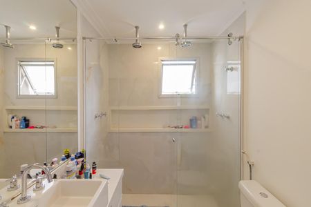 Apartamento para alugar com 90m², 2 quartos e 1 vaga Apartamento para alugar com 90m², 2 quartos e 1 vagaBanheiro da Suíte