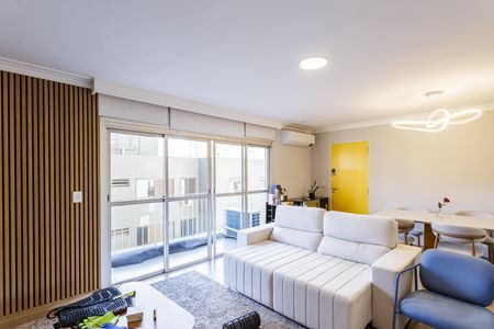 Sala de apartamento para alugar com 2 quartos, 90m² em Indianópolis, São Paulo