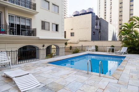 Apartamento à venda com 70m², 2 quartos e 1 vaga Apartamento à venda com 70m², 2 quartos e 1 vagaÁrea comum - Piscina