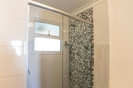 Apartamento à venda com 70m², 2 quartos e 1 vaga Apartamento à venda com 70m², 2 quartos e 1 vagaBanheiro
