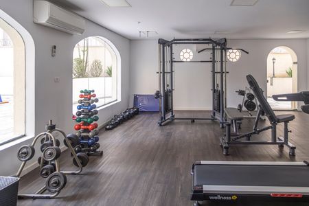 Apartamento à venda com 70m², 2 quartos e 1 vaga Apartamento à venda com 70m², 2 quartos e 1 vagaÁrea comum - Academia