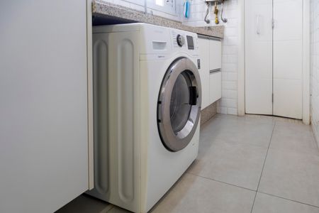 Apartamento à venda com 70m², 2 quartos e 1 vaga Apartamento à venda com 70m², 2 quartos e 1 vagaÁrea de Serviço