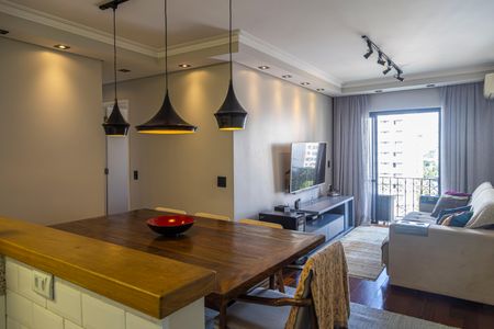 Sala de apartamento à venda com 2 quartos, 70m² em Cidade Monções, São Paulo