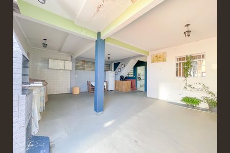 Casa à venda com 240m², 5 quartos e 5 vagasÁrea gourmet