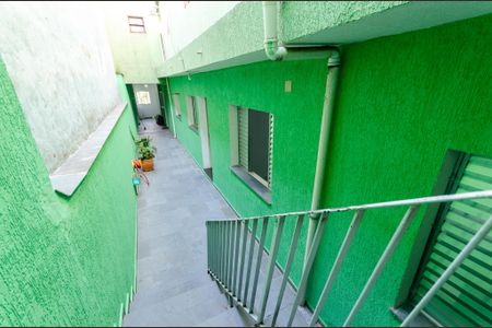 Casa para alugar com 150m², 2 quartos e 1 vagaEscada