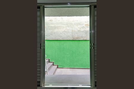 Casa para alugar com 150m², 2 quartos e 1 vagaQuarto 1 - Janela