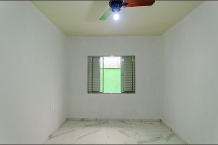 Casa para alugar com 150m², 2 quartos e 1 vagaQuarto 1