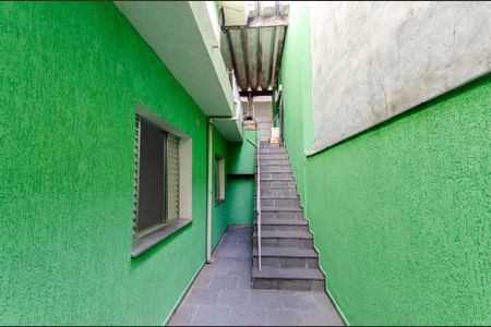 Casa para alugar com 150m², 2 quartos e 1 vagaCorredor externo