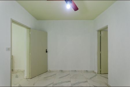Casa para alugar com 150m², 2 quartos e 1 vagaQuarto 1