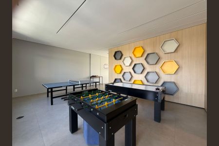 Apartamento à venda com 64m², 2 quartos e 1 vaga Apartamento à venda com 64m², 2 quartos e 1 vagaSalão de jogos