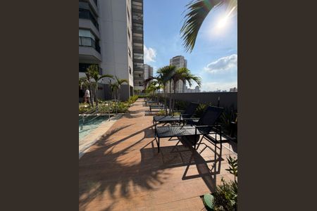 Apartamento à venda com 64m², 2 quartos e 1 vaga Apartamento à venda com 64m², 2 quartos e 1 vagaPiscina