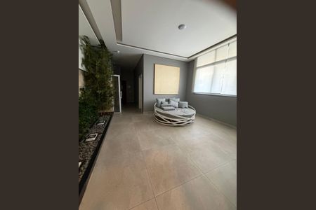 Apartamento à venda com 64m², 2 quartos e 1 vaga Apartamento à venda com 64m², 2 quartos e 1 vagaÁrea comum