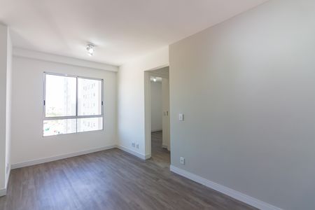 Sala  de apartamento à venda com 2 quartos, 44m² em Conceicao, Osasco