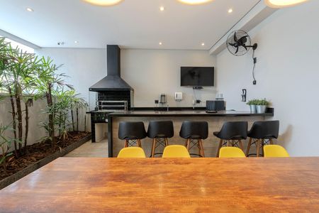 Studio à venda com 40m², 1 quarto e 1 vaga Studio à venda com 40m², 1 quarto e 1 vagaÁrea comum - Churrasqueira