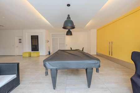 Studio à venda com 40m², 1 quarto e 1 vaga Studio à venda com 40m², 1 quarto e 1 vagaSalão de jogos