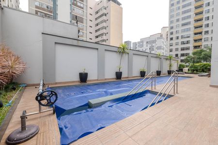 Studio à venda com 40m², 1 quarto e 1 vaga Studio à venda com 40m², 1 quarto e 1 vagaÁrea comum - Piscina