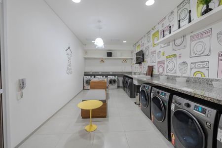 Studio à venda com 40m², 1 quarto e 1 vaga Studio à venda com 40m², 1 quarto e 1 vagaLavanderia