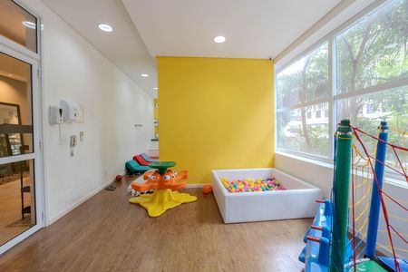 Studio à venda com 40m², 1 quarto e 1 vaga Studio à venda com 40m², 1 quarto e 1 vagaEspaço Kids