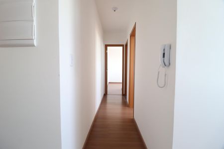 Apartamento para alugar com 58m², 2 quartos e 1 vagaCorredor
