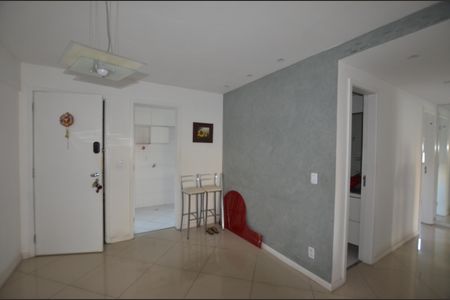Apartamento para alugar com 86m², 3 quartos e 1 vagaSala