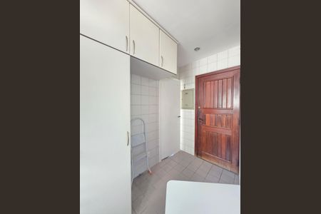 Apartamento à venda com 80m², 3 quartos e 2 vagasCozinha 