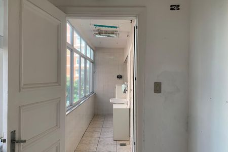 Apartamento para alugar com 200m², 3 quartos e 1 vagaQuarto de Serviço