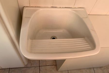 Apartamento para alugar com 200m², 3 quartos e 1 vagaÁrea de Serviço