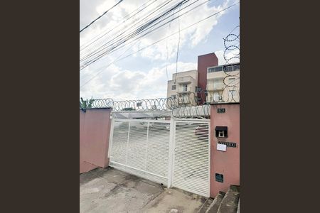 Apartamento à venda com 70m², 2 quartos e 1 vaga Apartamento à venda com 70m², 2 quartos e 1 vagaFachada