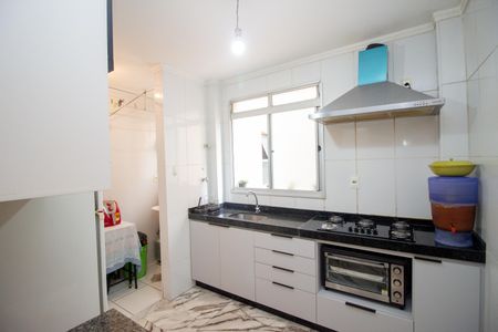 Apartamento à venda com 70m², 2 quartos e 1 vaga Apartamento à venda com 70m², 2 quartos e 1 vagaCozinha e Área de Serviço