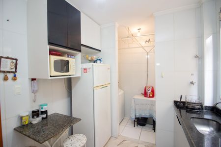 Apartamento à venda com 70m², 2 quartos e 1 vaga Apartamento à venda com 70m², 2 quartos e 1 vagaCozinha e Área de Serviço