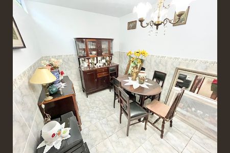 Casa à venda com 70m², 2 quartos e sem vaga Casa à venda com 70m², 2 quartos e sem vagaEdícula