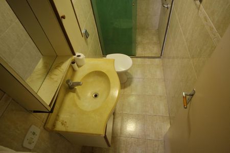 Apartamento à venda com 70m², 2 quartos e 1 vagaBanheiro 