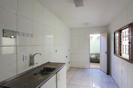 Casa para alugar com 90m², 3 quartos e sem vagaCozinha e Área de Serviço