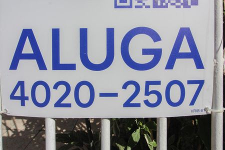 Casa para alugar com 90m², 3 quartos e sem vagaPlaquinha Instalada
